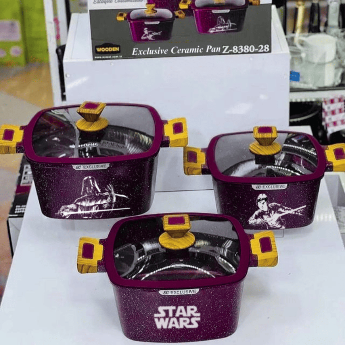 Exclusive: Set 3x pcs SW and Mandalorian Custom Ceramic Nonstick Cookware + *FREE GIFTS 5x SW Wooden Spoons* - LIMITED EDITION
