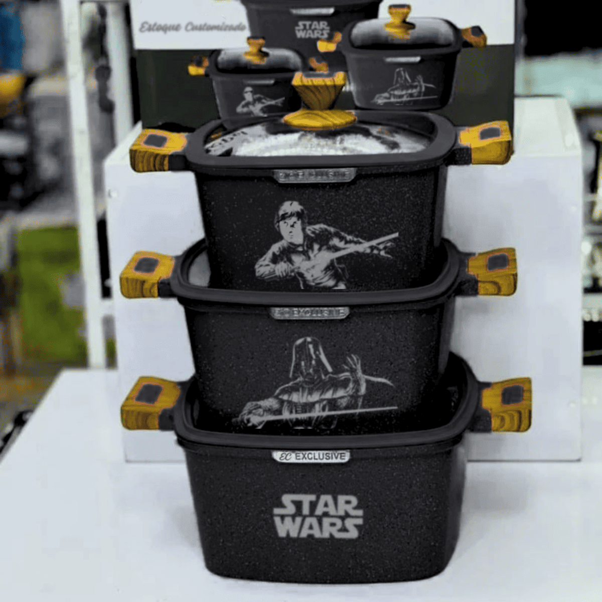 Exclusive: Set 3x pcs SW and Mandalorian Custom Ceramic Nonstick Cookware + *FREE GIFTS 5x SW Wooden Spoons* - LIMITED EDITION
