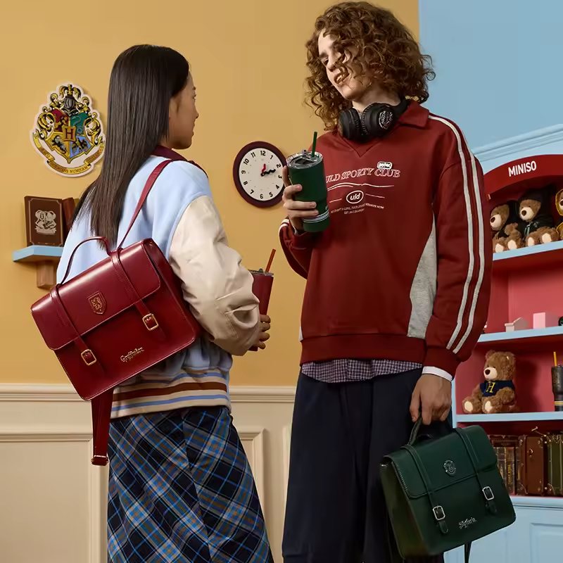 Exclusive: HP Custom Leather Bags and Backpacks + *FREE GIFT 1x Golden Snitch Keyring* - LIMITED EDITION