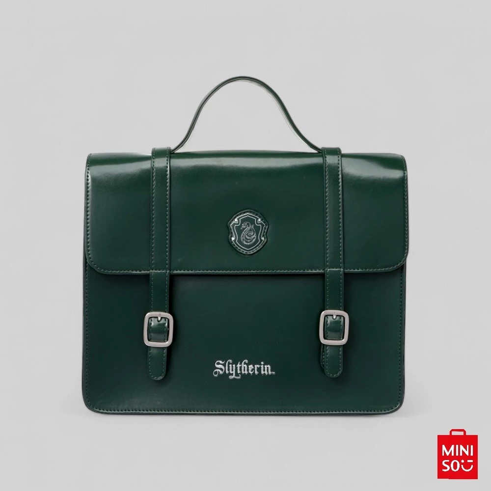 Exclusive: HP Custom Leather Bags and Backpacks + *FREE GIFT 1x Golden Snitch Keyring* - LIMITED EDITION